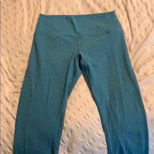 25” high rise Wunder Under Lulemom Leggings